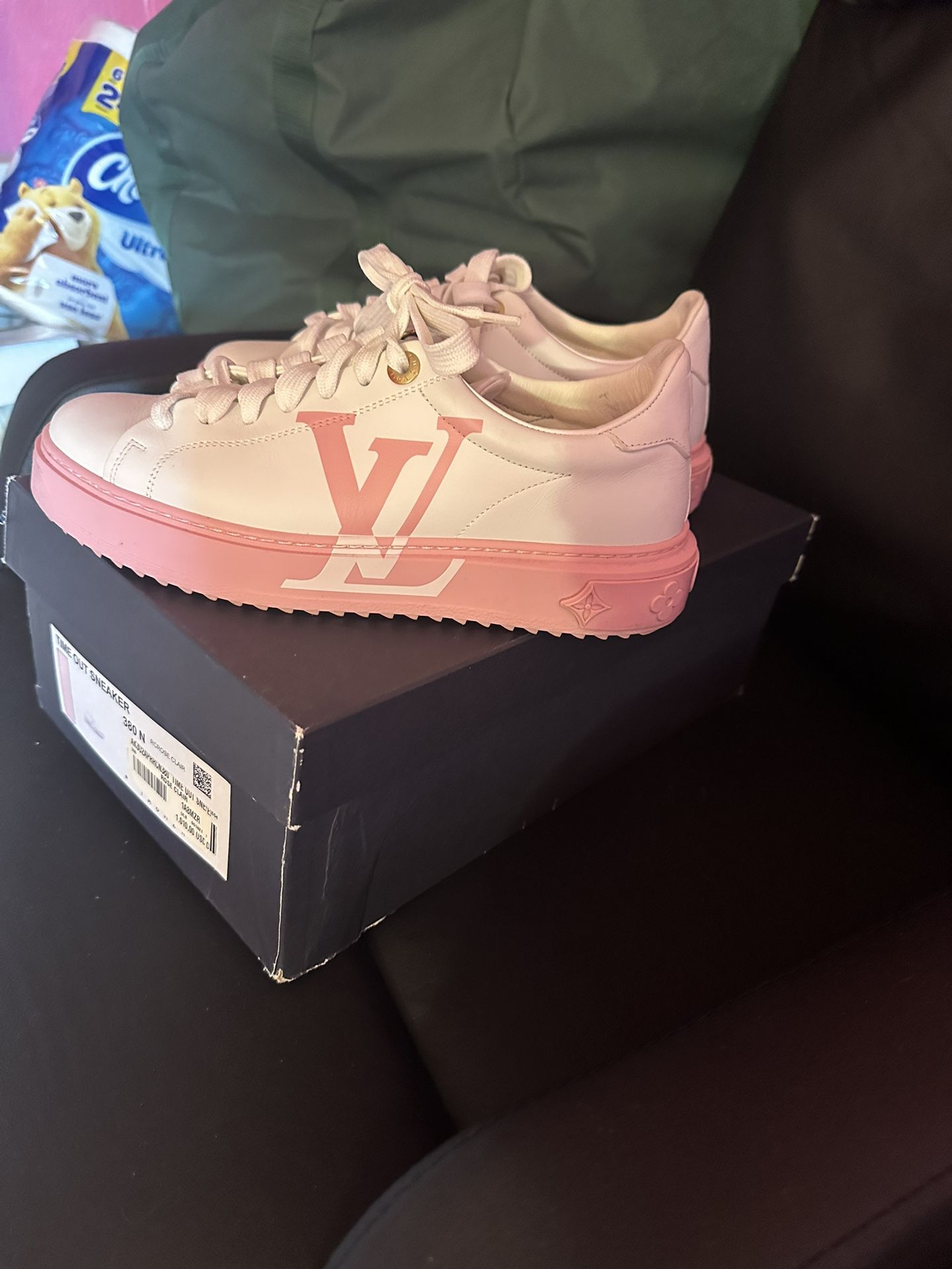 Louis Vuitton Women's Time Out Sneakers Size 38 for Sale in The