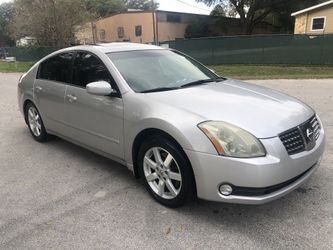 Nissan Maxima