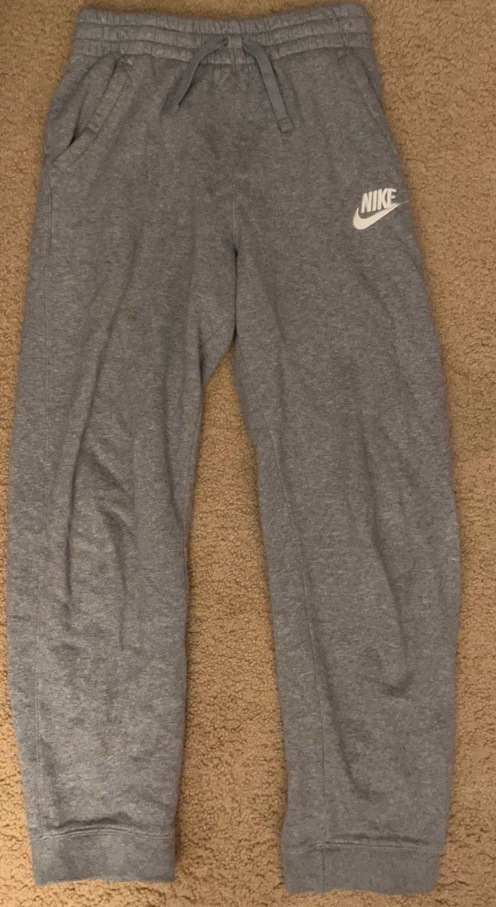 Boys Nike Joggers Size XL