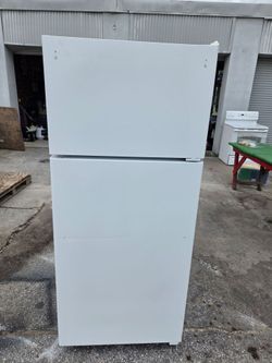 Ge top and bottom fridge