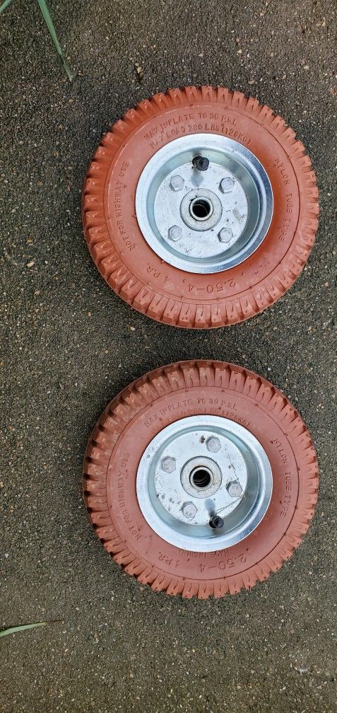 2 New Trailer Tires