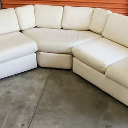 Sectional Couch FREE DELIVERY 