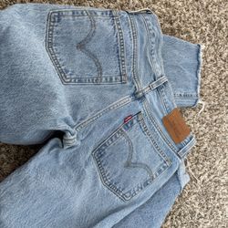 Levis Jeans 