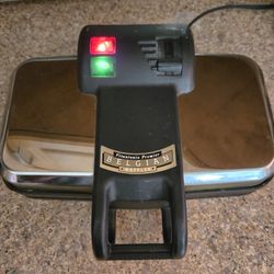 Vitantonio 1550 Premier Belgian Waffle Maker