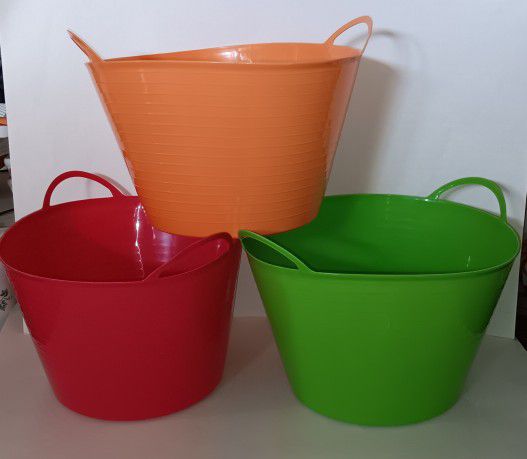 lot of 3 Dollar Tree colored plastic buckets with handles ALL 3 for $2! for  Sale in Boca Raton, FL - OfferUp