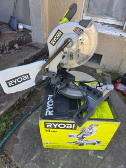 RYOBI
14 Amp Corded 10 in. Compound Miter Saw with LED Cutline Indicator