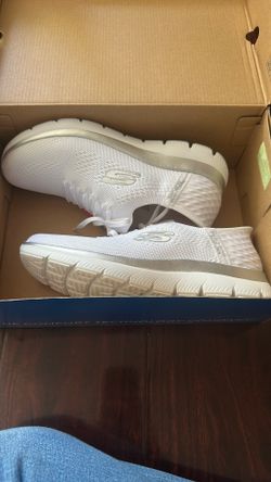 Woman sketcher shoes with memory foam size 10