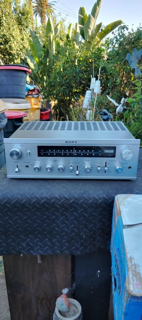 SONY STR -6055 FM STEREO FM/AM RECEIVER  (1(contact info removed))
