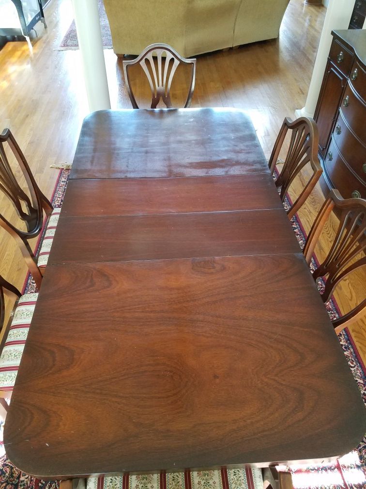 Vintage solid cherry mahogany dining room set for Sale in Durham, NC