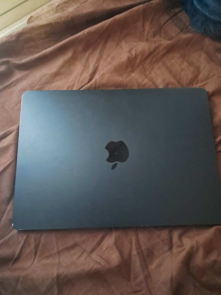 Apple MacBook Air 2023