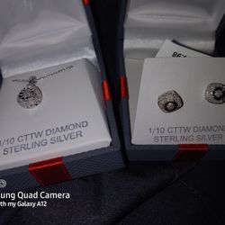 Sterling Silver 1/10 Cttw Dimond Necklace And Earrings 