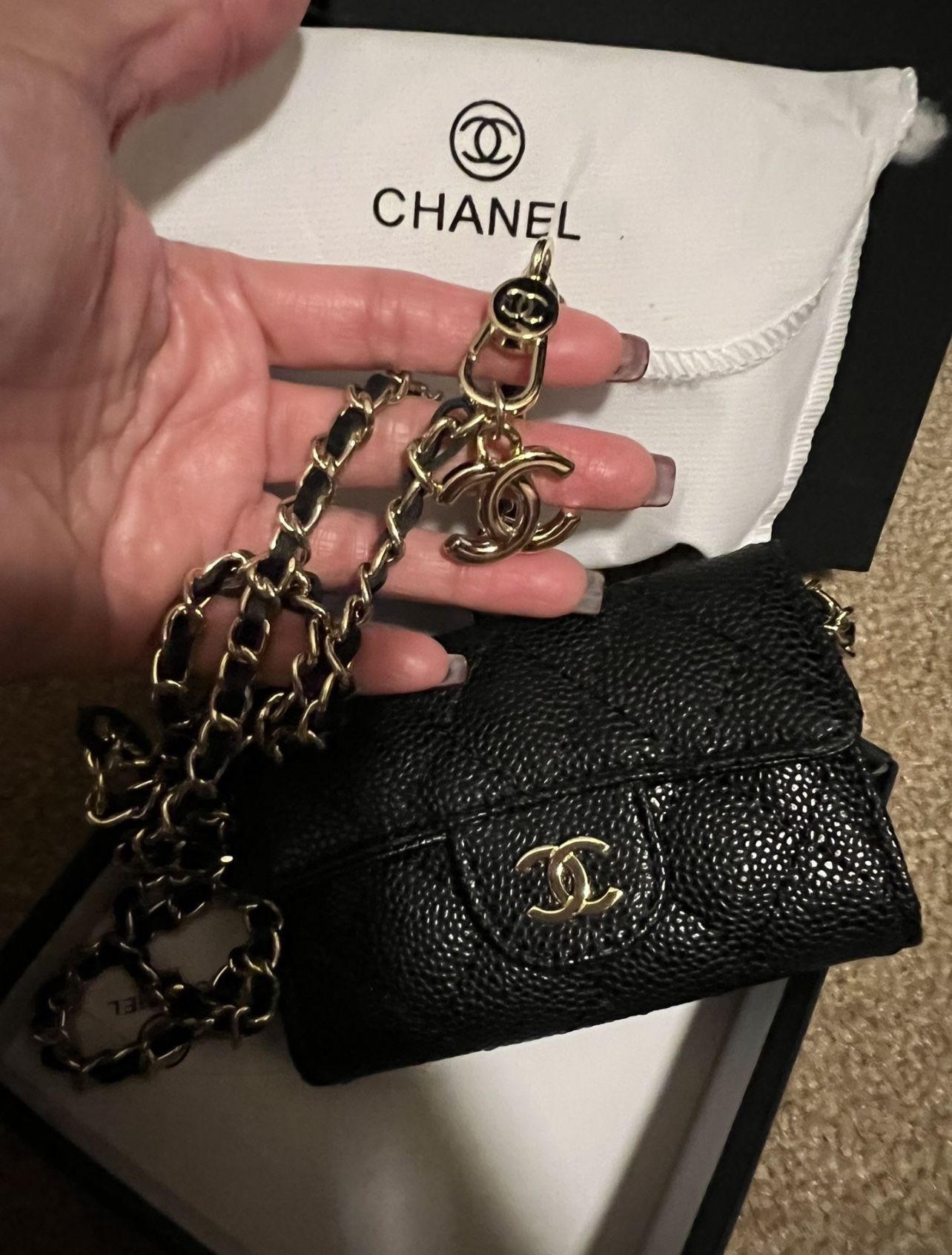 Fashion Wallet On Chain 