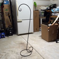 Metal Plant Stand