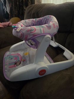 Small chair for 1 year old and younger