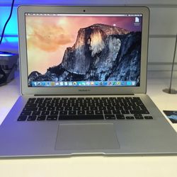 MacBook Air 13.3 Inch 
