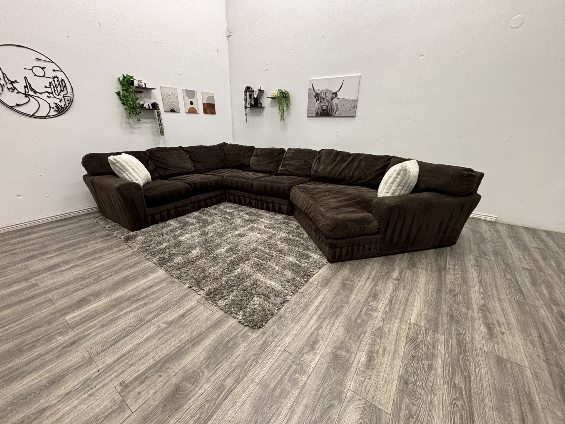 Brown Sectional Couch - Free Delivery