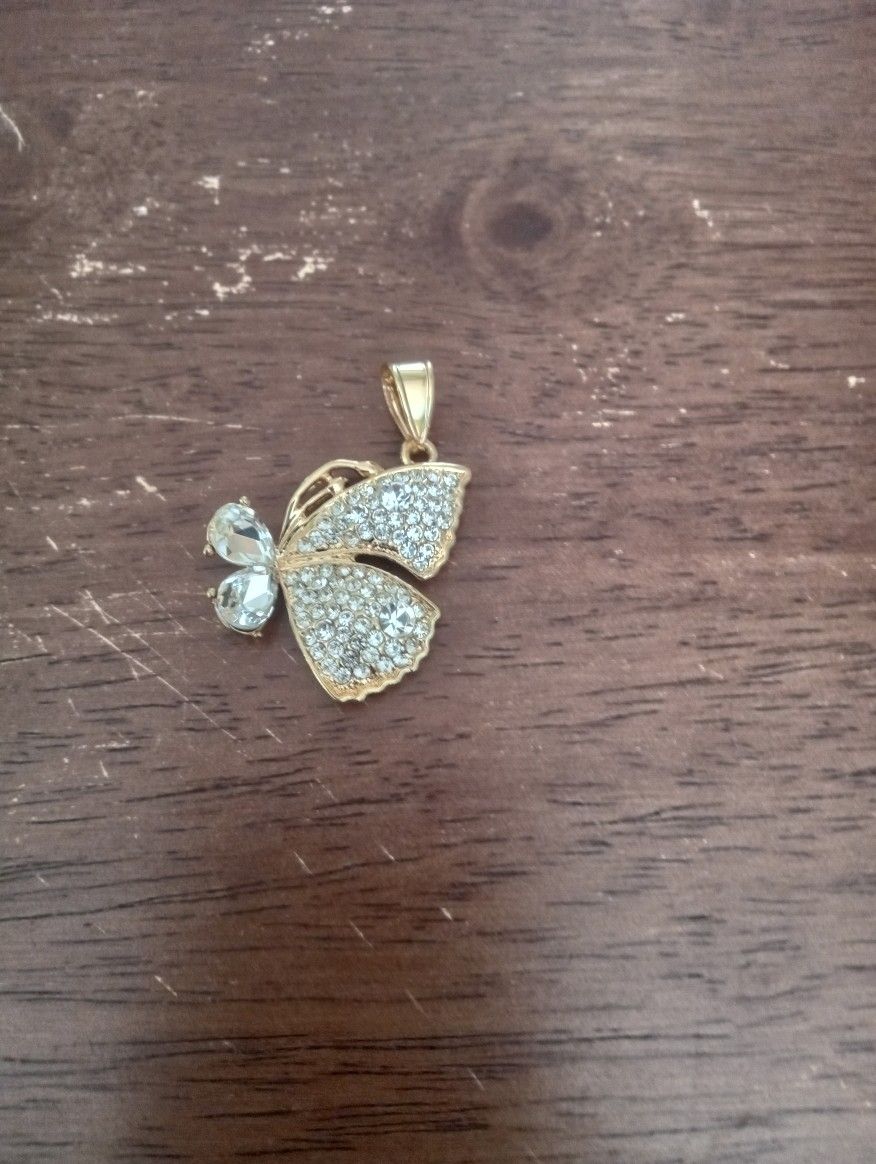 Gold Butterfly Pendant 