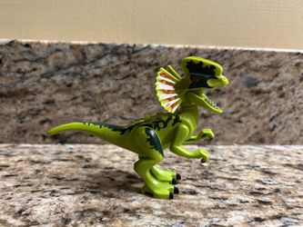 In very good condition Lego Dilophosaurus 75916 