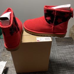 UGG classic mini sequence