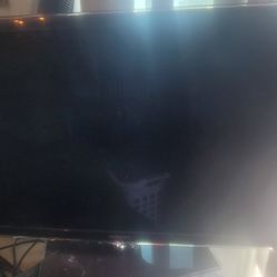 Great Condition Samsung 40" Class Led Smart TV 