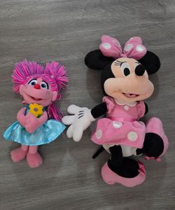 Free books, plushies, backpacks