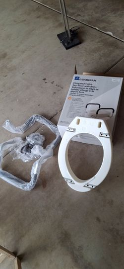 Guardian elongated toilet seat riser