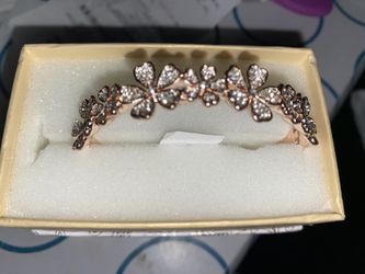 Rose gold bracelet brand new