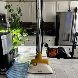Haan F20 Floor Steamer
