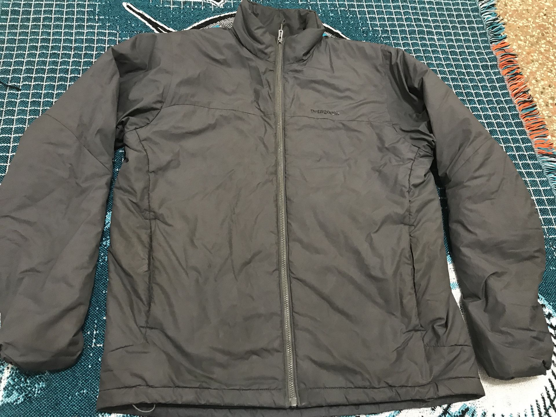 Patagonia primaloft jacket