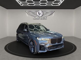 2022 BMW X7 M50i