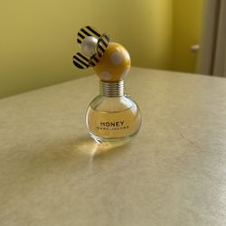 Marc Jacobs Honey