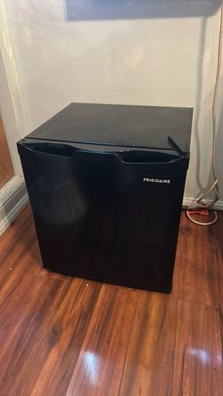 Frigidaire Black Mini Fridge