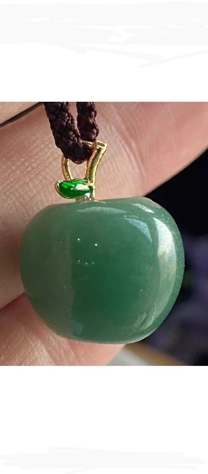 Exquisite Hand Craved Jade Apple Pendant.