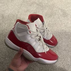 Cherry Red 11 (Sz-10)