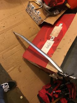 Integra strut bar