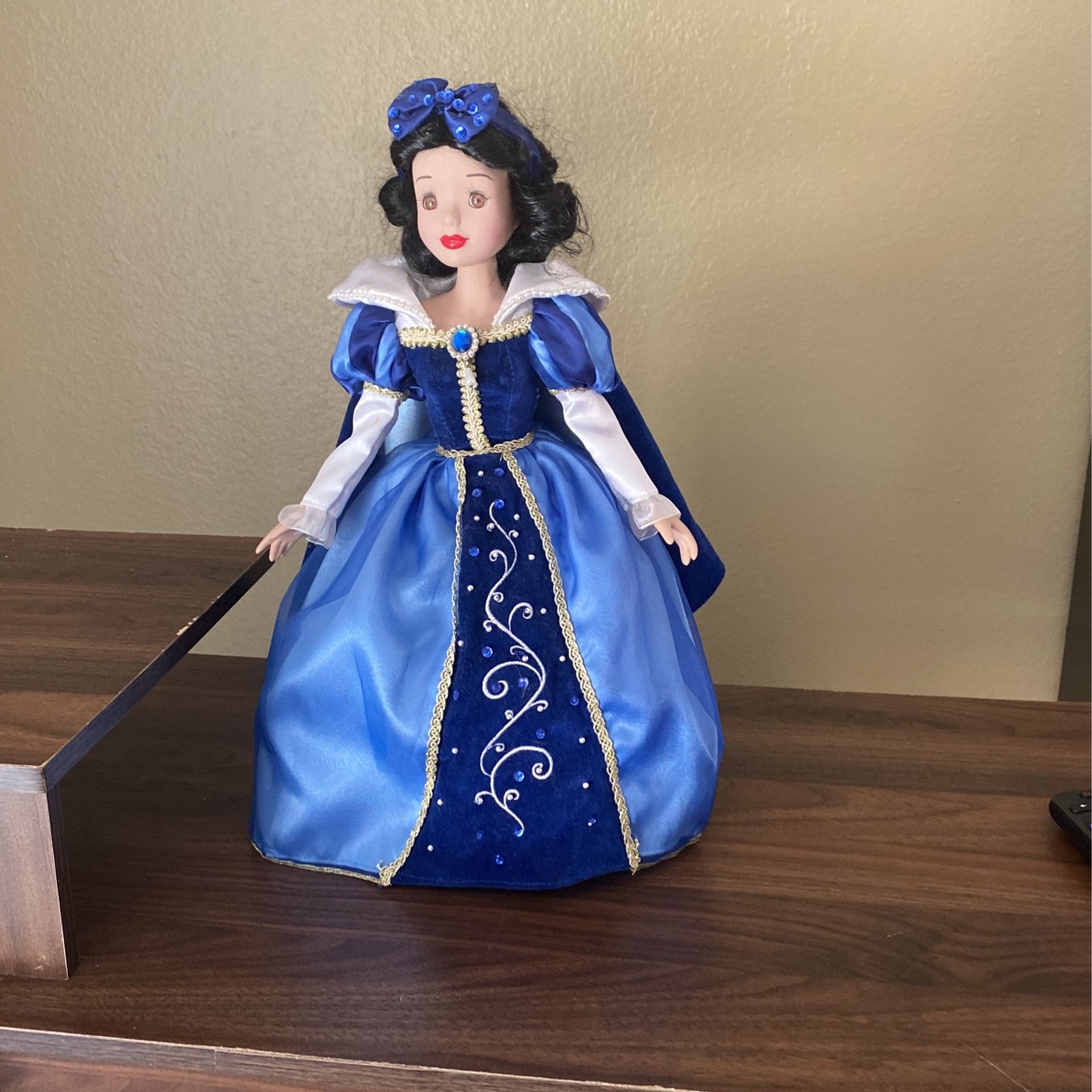Snow White Porcelain Doll