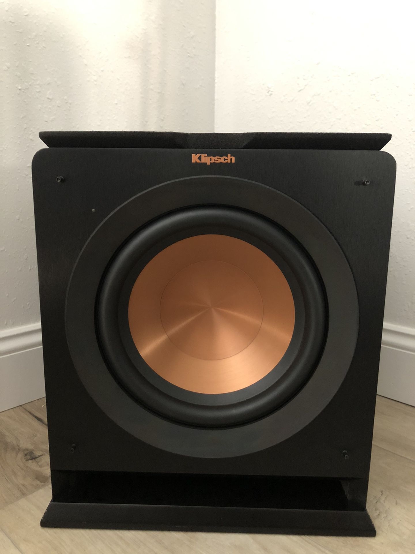 Klipsch R-110SW Subwoofer with FREE wireless adapter!!