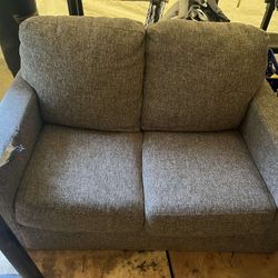 Couch set and pillow