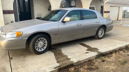1998 Lincoln Town Car