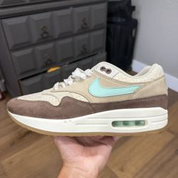 Nike Air Max Crepe Size 8