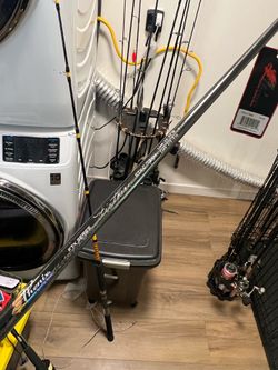 New with tags Phenix Feather 7’3 XH 1 piece casting rod FTXC-73XH