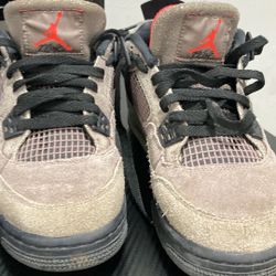 Jordan 4s