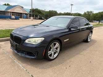 2013 BMW 740