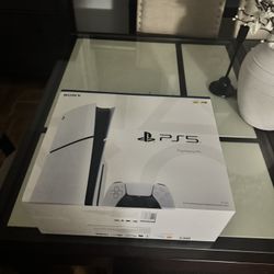 brand new ps5 slim 