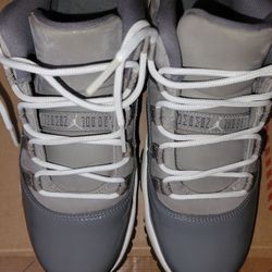 Jordan 11 Low Size 7y