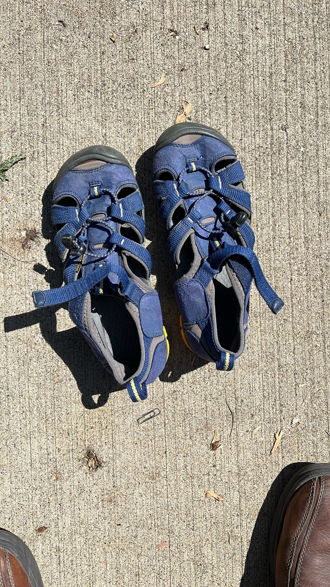 Keens Water Show - Size 5