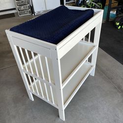 Baby changing table