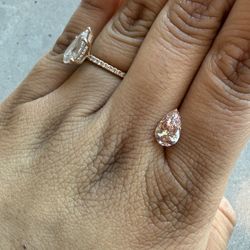 IGI Certified 2.00ct Pear Brilliant Lab Grown Diamond - Fancy Intense Pink - VS2 - 11.13 x 6.71mm