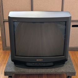Sony Trinitron 20" CRT Retro Vintage TV Set