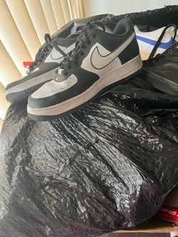Used Men’s shoes size 10